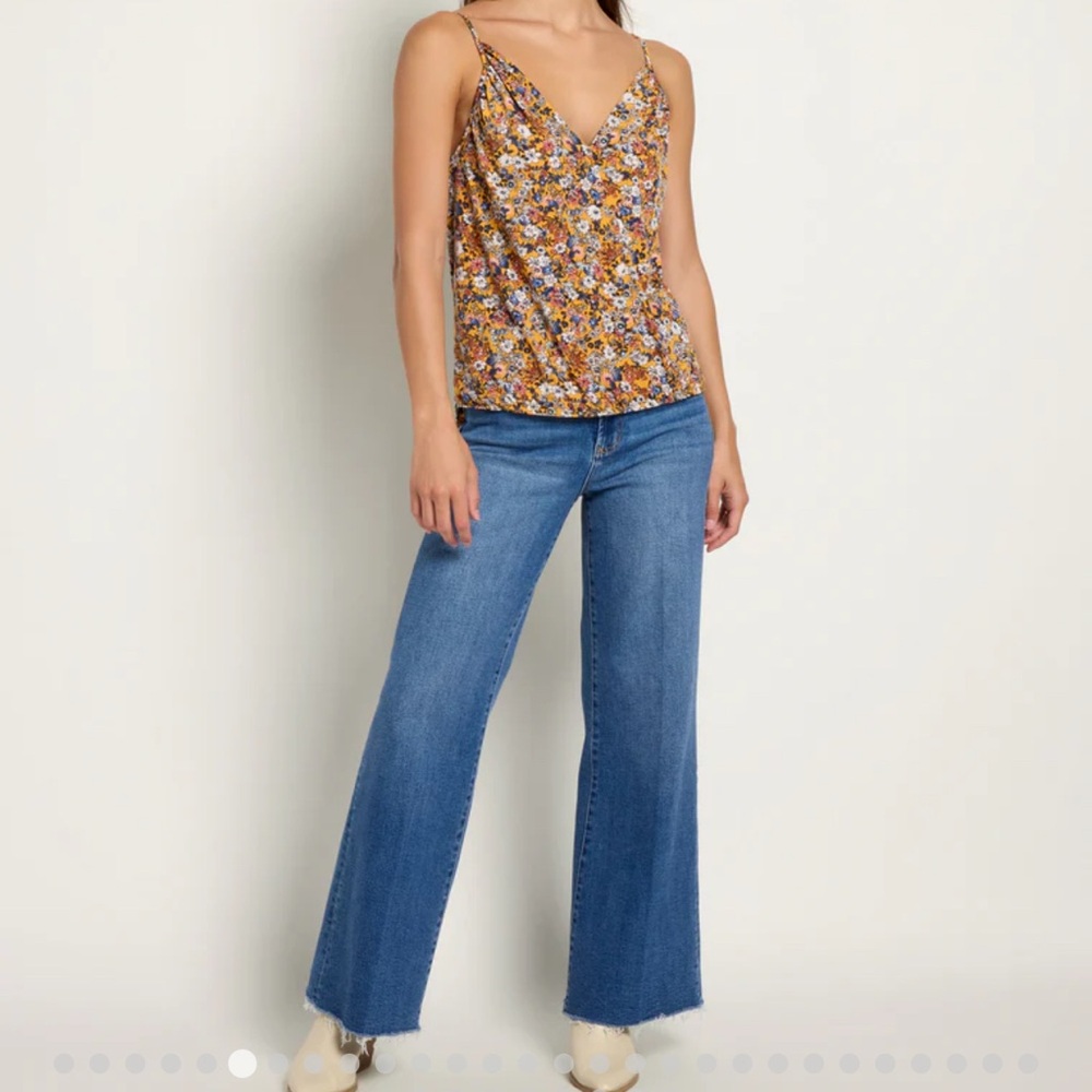 Floral Knit Cami West Kei XL - Picture 3 of 7